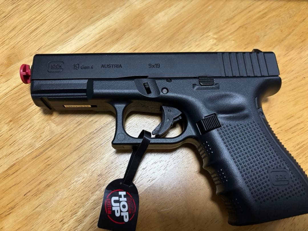 東京マルイ ガスガン GLOCK 19 Gen 4（未使用）+予備マガジン