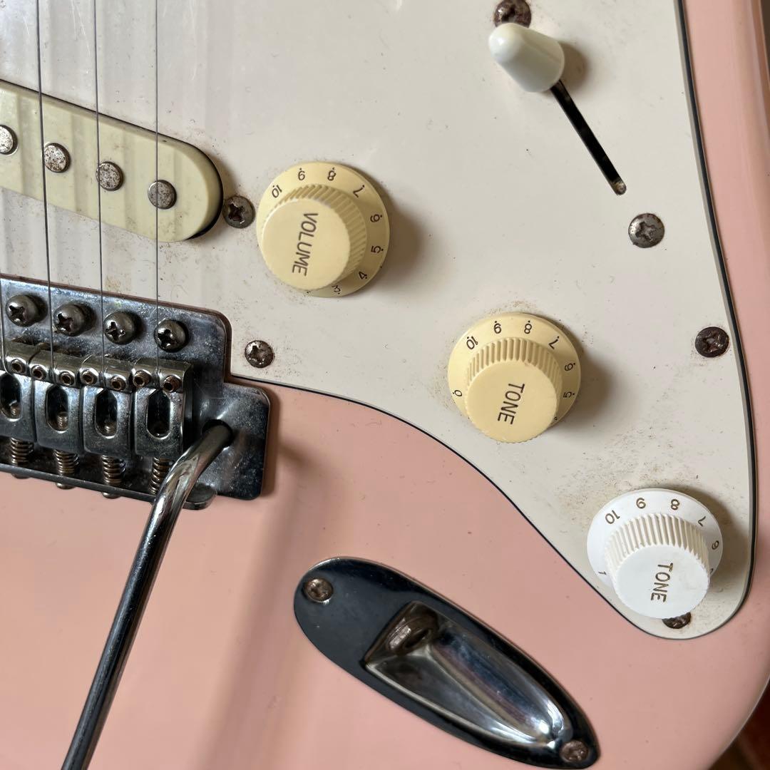 エネルストラトキャスター Char風 サーモンピンク？シェルピンク？