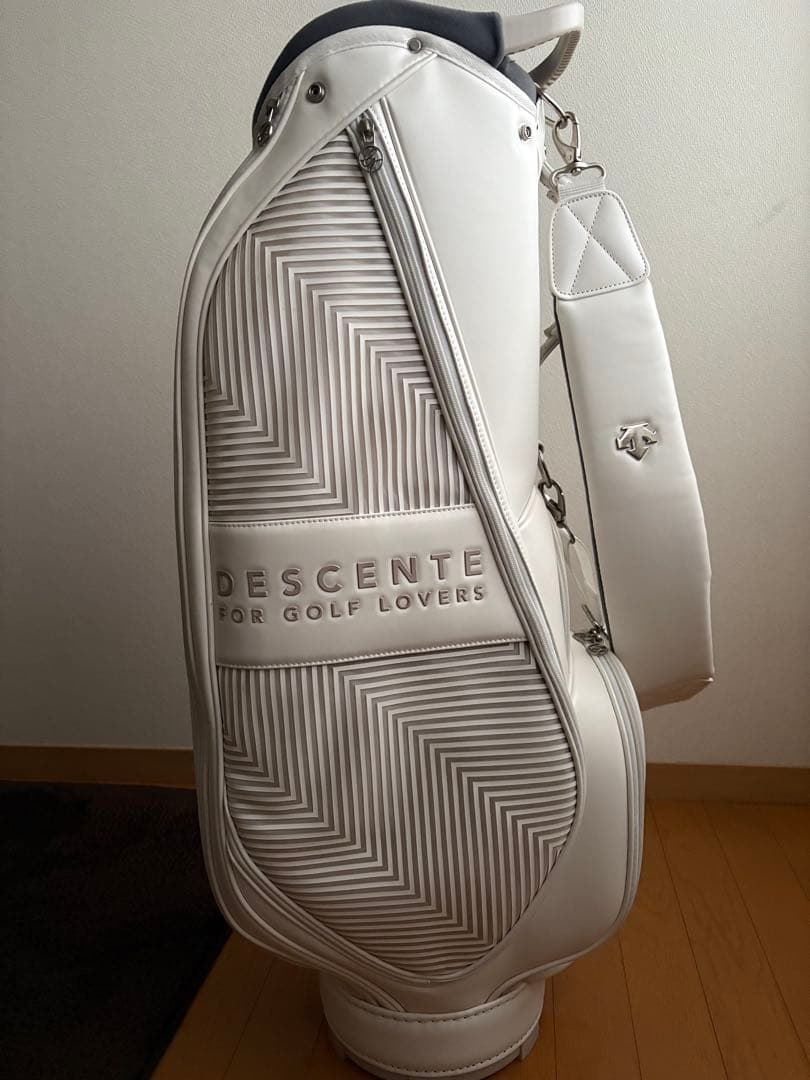 DESCENTE キャディーバック
