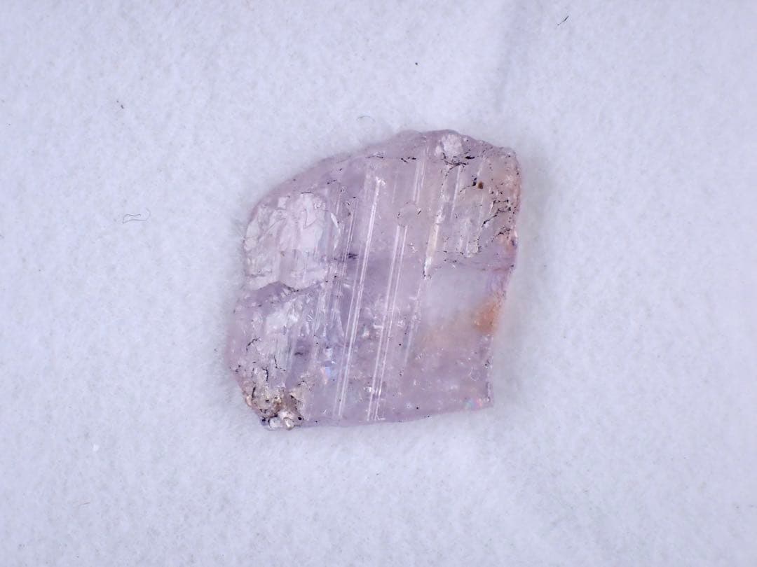 マグネシオアキシナイト(TL) タンザニア