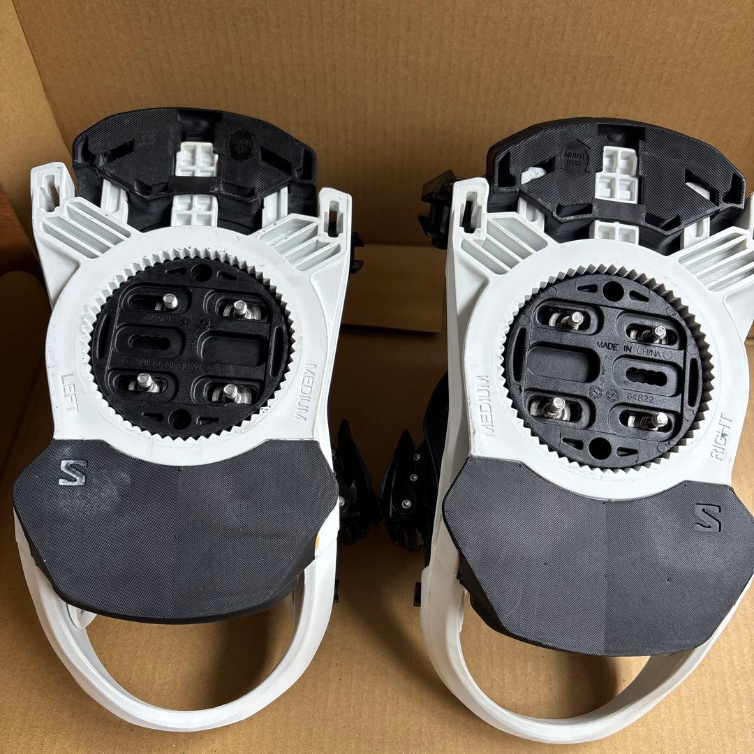 水島新一 SALOMON スノーボードビンディング ホワイト/ブラック　M