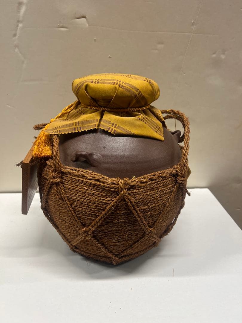 未開栓 瑞泉 琉球泡盛 43度 5.4L 3升 古酒 壺 縄包み 沖縄　送料込み