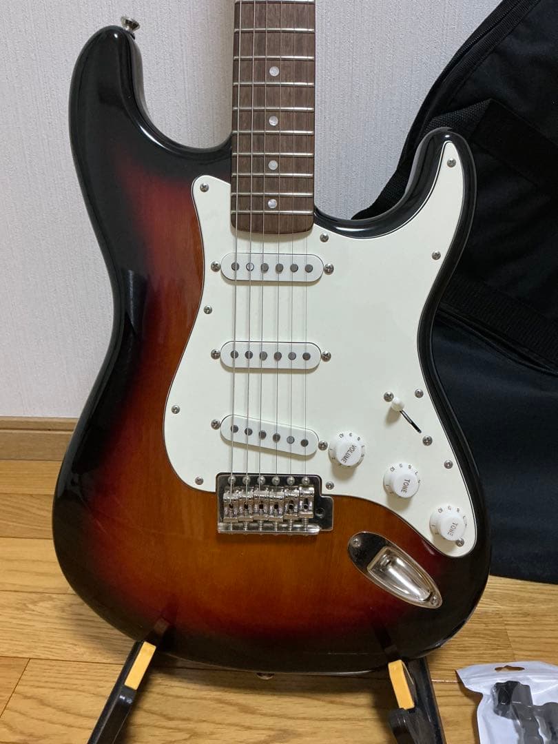 ギター Squier classic vibe 60s stratocaster