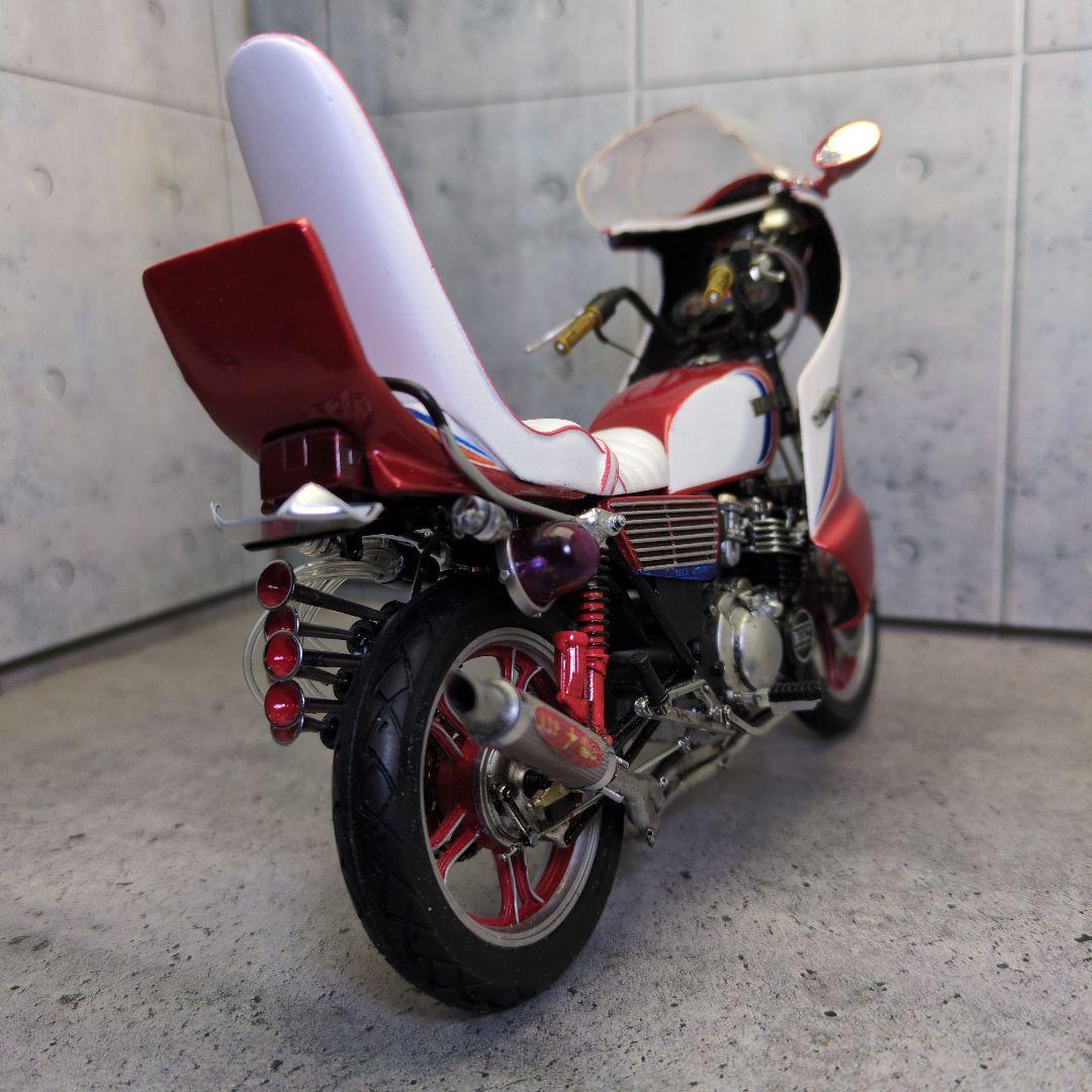 アオシマ製1/12ヤマハXJ400プラモデル