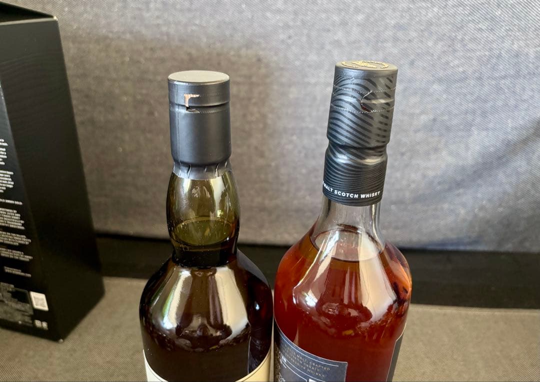 ボウモア12年　ブラックラベル　カリラ12年　アイラモルト2本セット　未開封