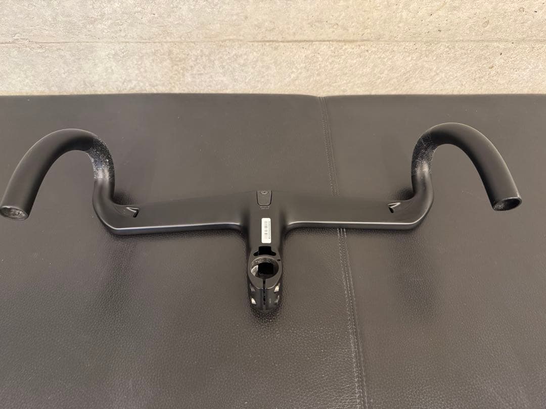 BLACK INC 一体型エアロバーステム AB02 400/90mm