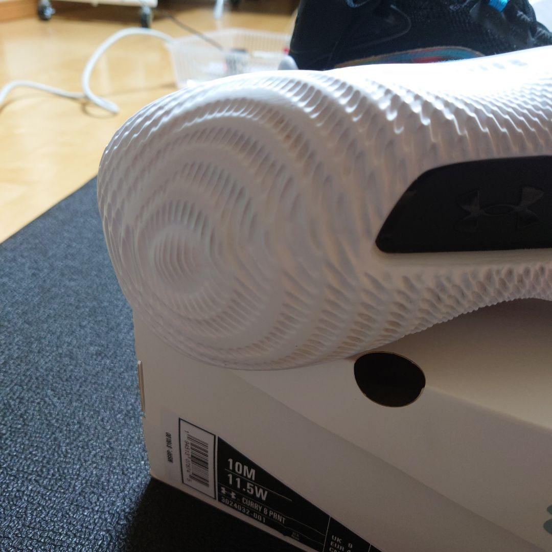 カリー Curry 8 UNDER ARMOR　美品