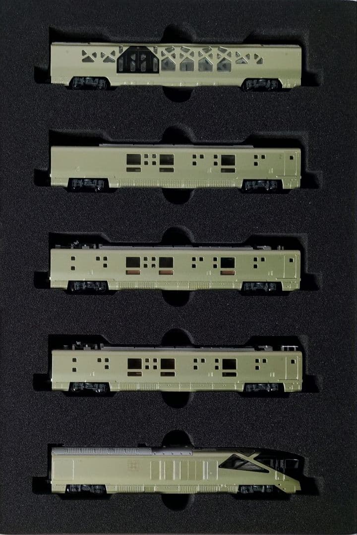 鉄道模型 E001形 四季島 10両セット 　　特別企画品！！