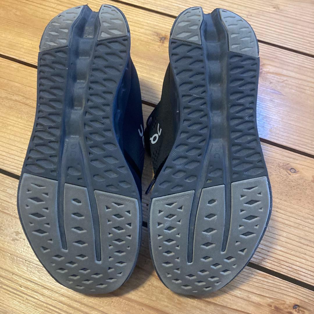 スパイク・シューズ ON Cloudsurfer 27.0