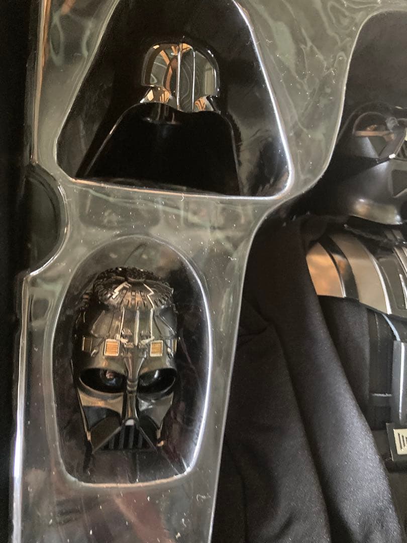 【美品】スターウォーズ　ダース・ベイダー(ジェダイの帰還) 1/6 ホットトイズ