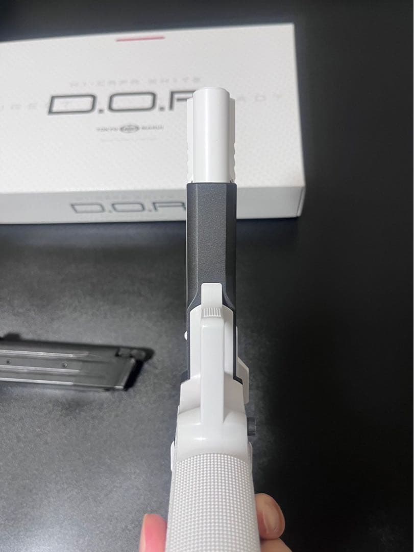 【未使用に近い】東京マルイ　ハイキャパ ホワイト D.O.R