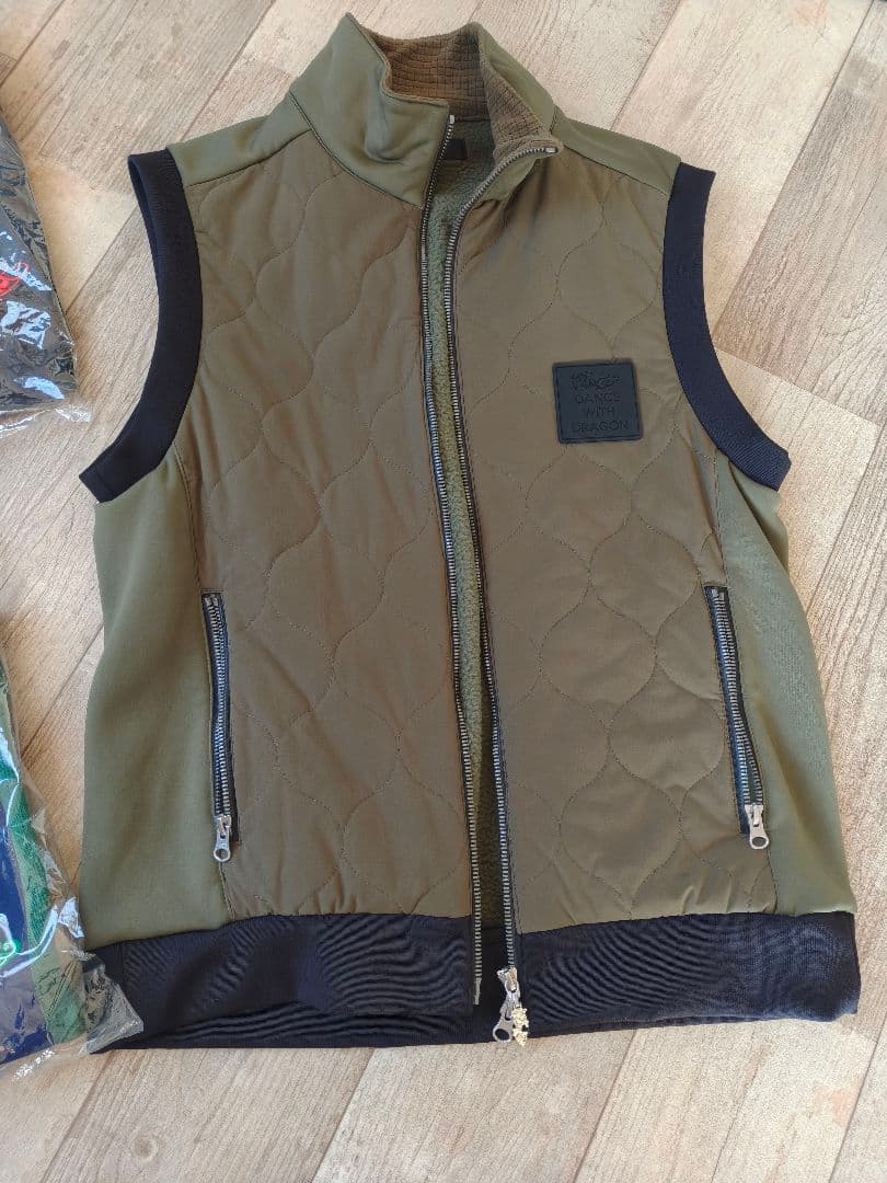 3点セット　ダンスウィズドラゴン　ベスト・長袖・半袖　Mサイズ