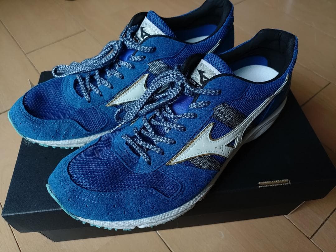 MIZUNO ミズノ ウエーブ エンペラージャパン4 陸上 23.5cm