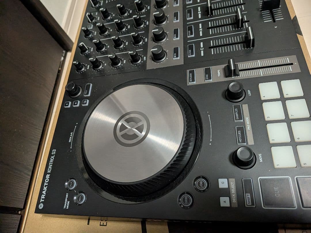 D*a様 TRAKTOR Kontrol S3 DJコントローラー