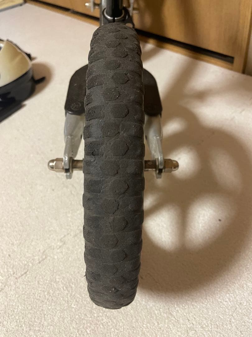 ストライダー 12Pro＋ヘルメット、肘当て、膝当て、手袋