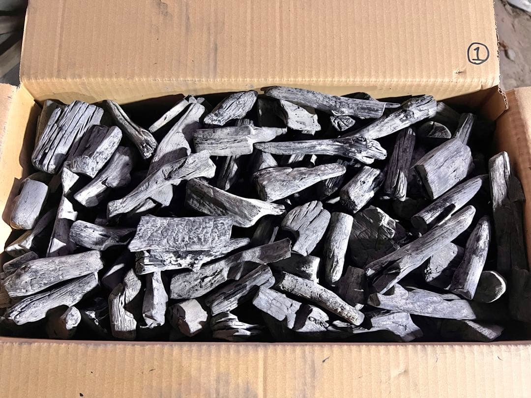 窯元直売！紀州備長炭［馬目並］15キロ①