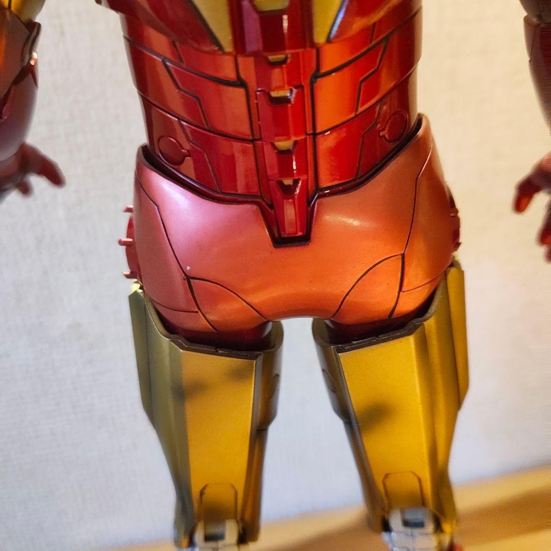 【送料無料】HOTTOYS ホットトイズ アイアンマン2 マーク6 フィギュア