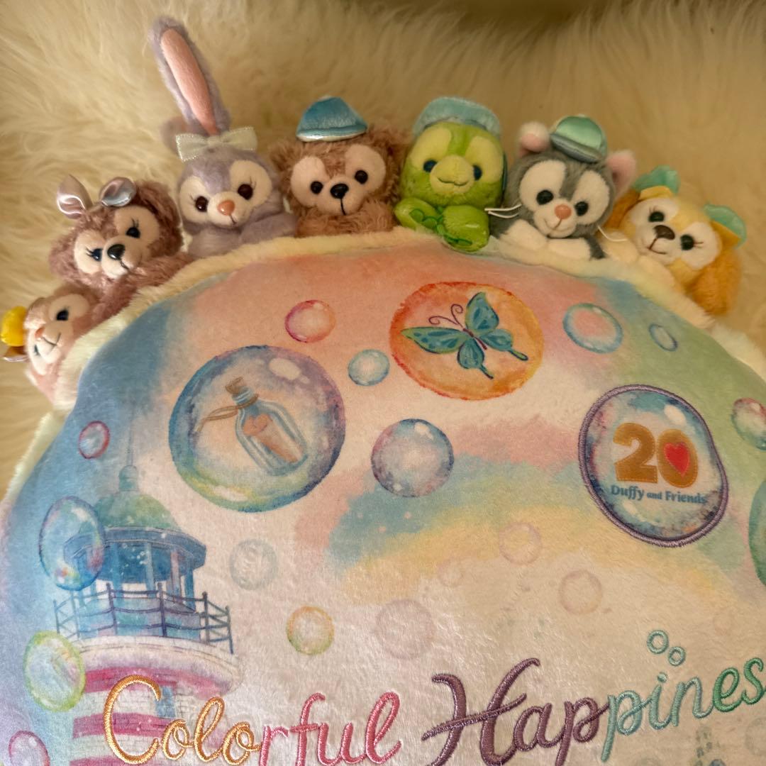 ディズニー★ 20周年カラフルハピネス　ダッフィ ー　クッション　新品未使用
