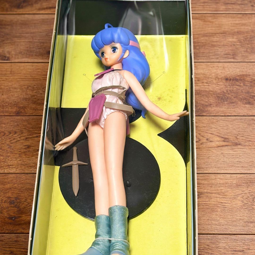 バンダイ　魔法の天使クリィミーマミ　3 1/6 フィギュア