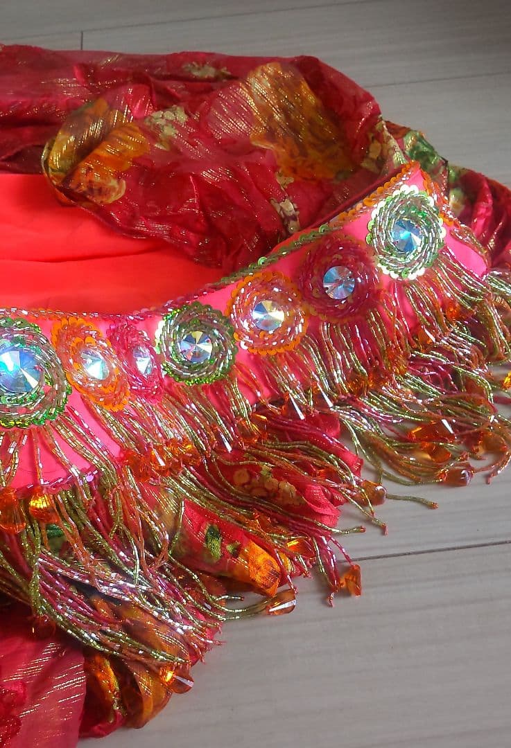 未使用◯トルコ製 オリエンタル 衣装 ベリーダンス