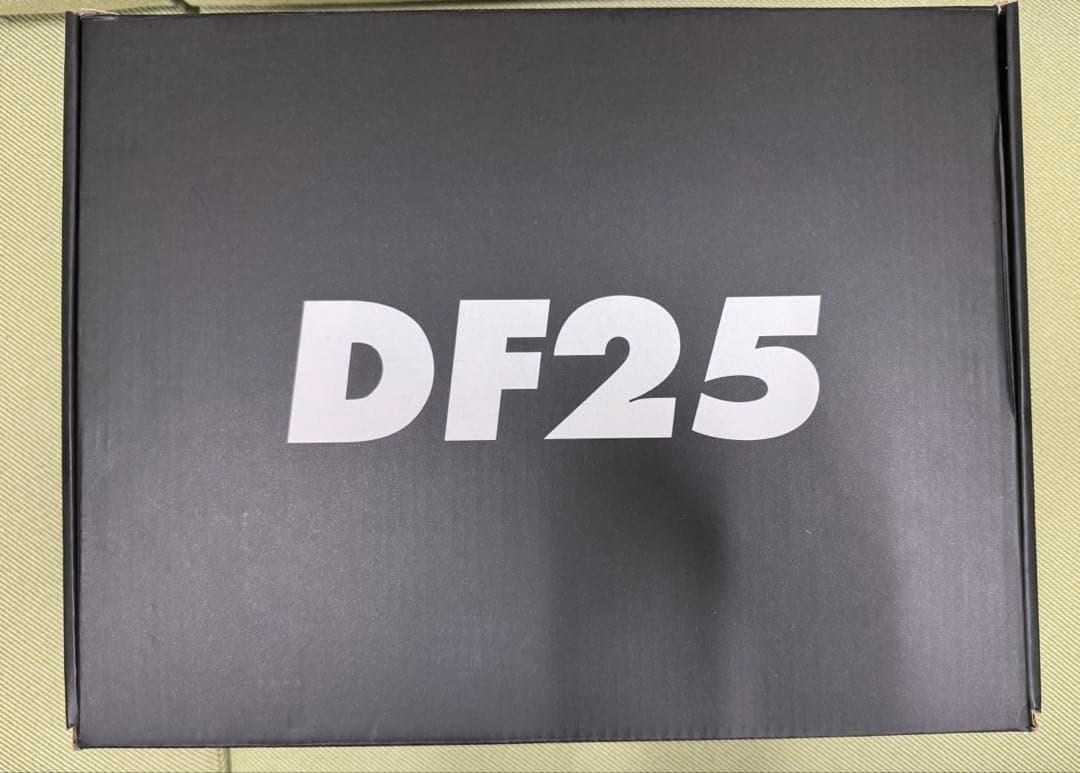 ゴルフシューズ　DF25