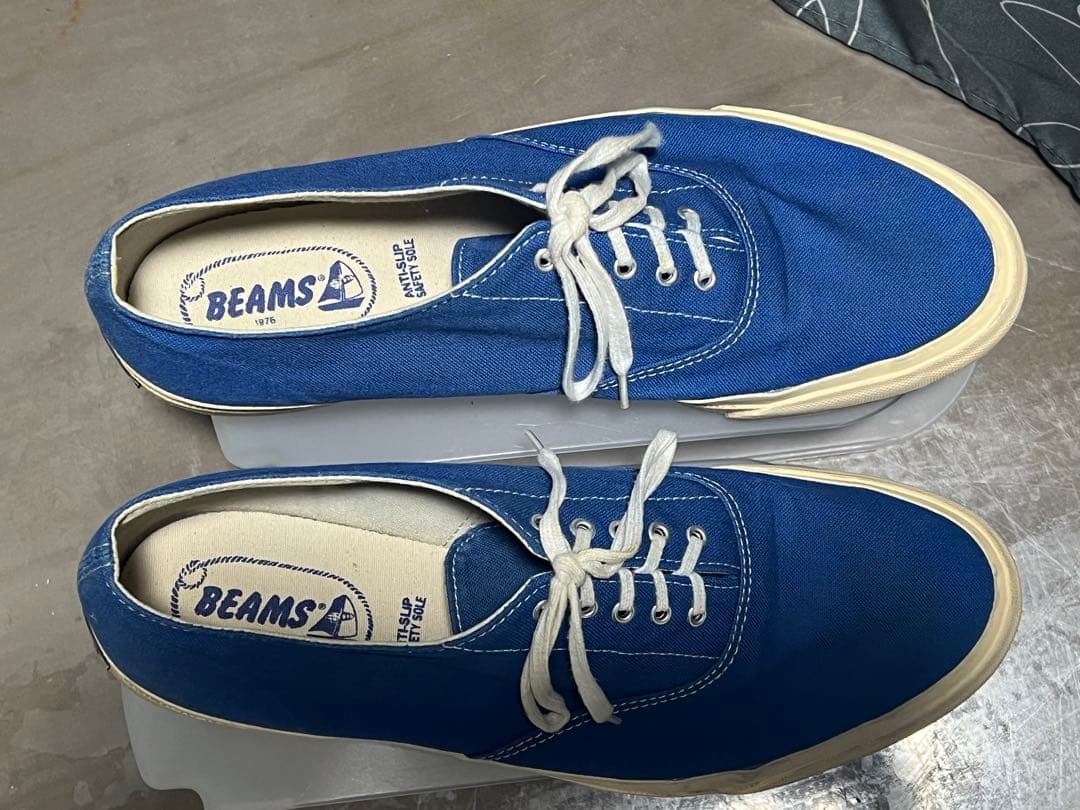 BEAMS 青 キャンバス スニーカー