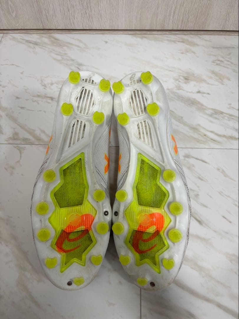 ASICS DS-LIGHT X-fly PRO2サッカースパイク