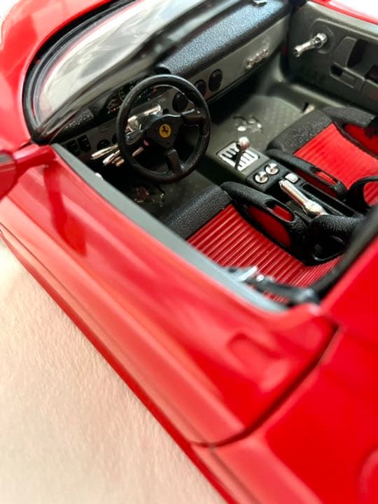 フェラーリ Ferrari 1/18 スケール 模型 F50 本格 プラモデル
