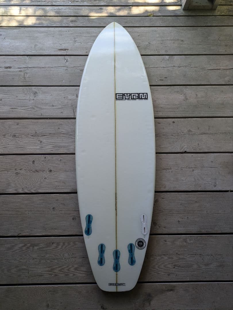 サーフボード　PU クアッド　5フィン　evrm fcs2　510　5fin