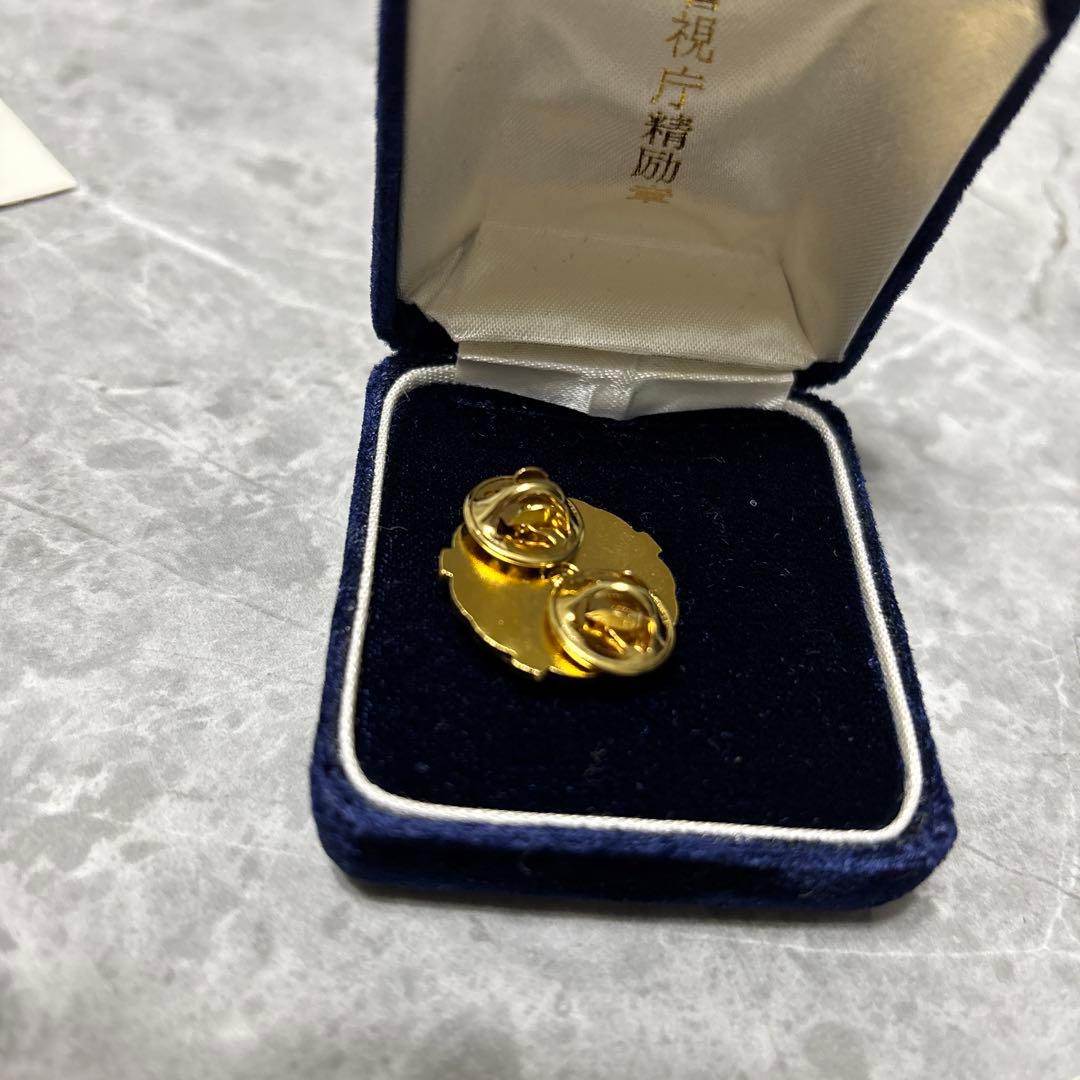 【非売品】希少 警視庁 バッチ 警視庁精励章