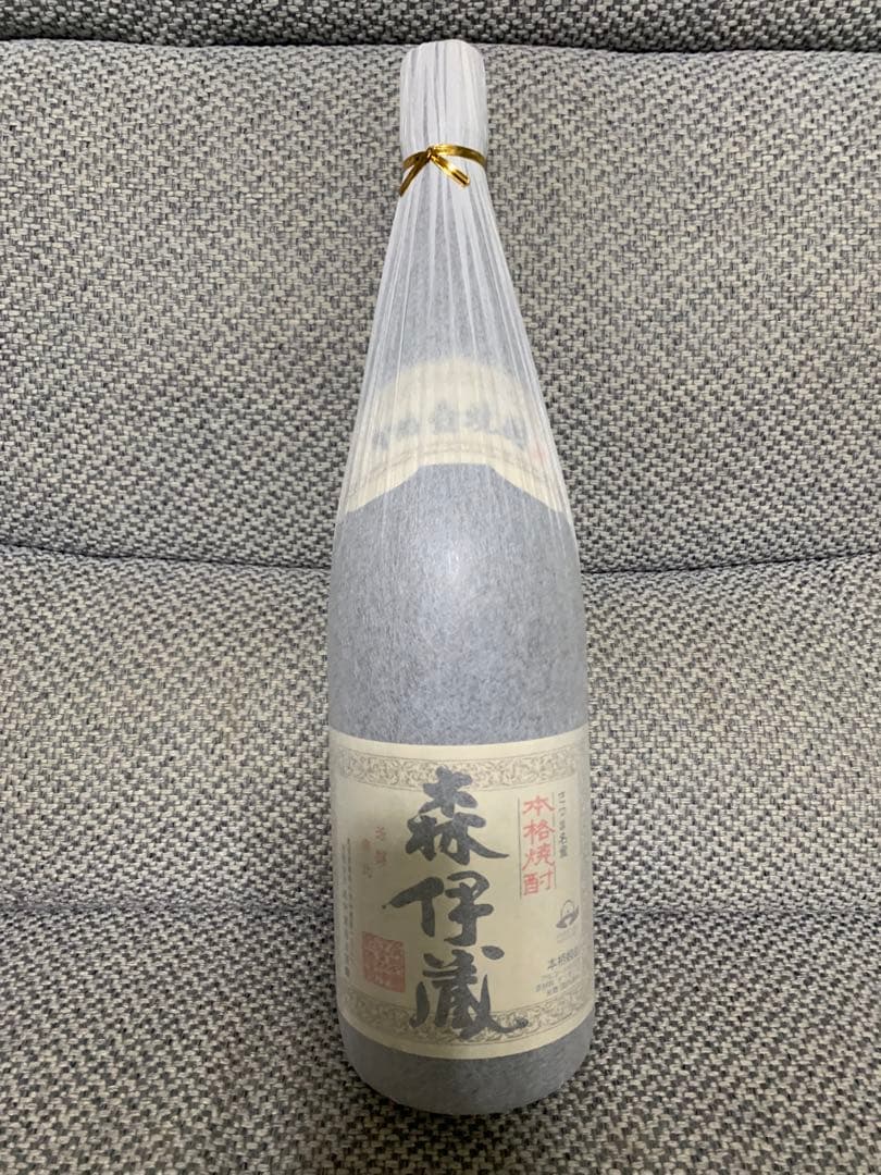 【新品‼️】森伊蔵　1800ml　焼酎 専用箱入り