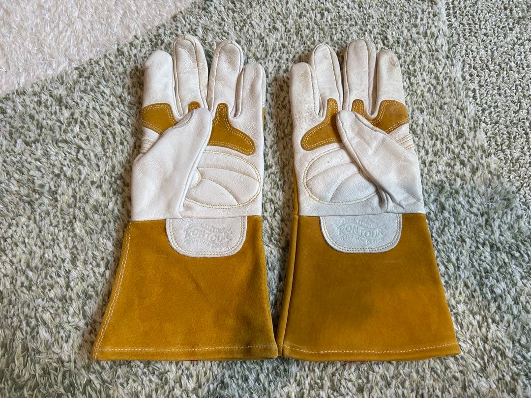 caiman カイマン　Ｍ　キャンプ　ガーデニング　グローブ