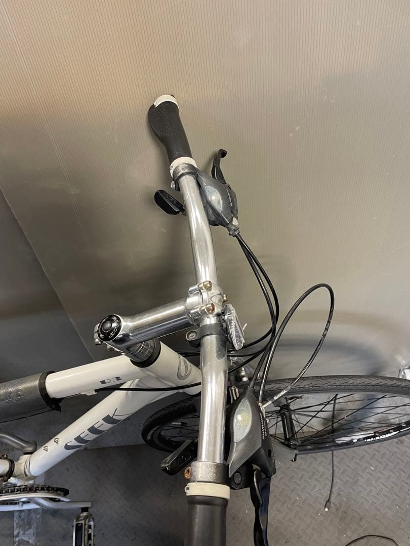 GIANT SEEK クロスバイク 3x8s Lサイズ 点検整備済み