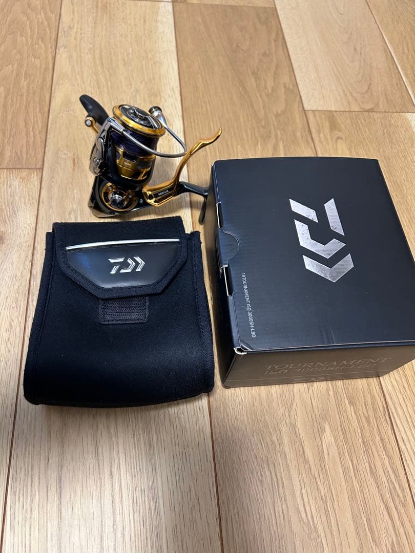 Daiwa スピニングリール 18トーナメントISO LBD