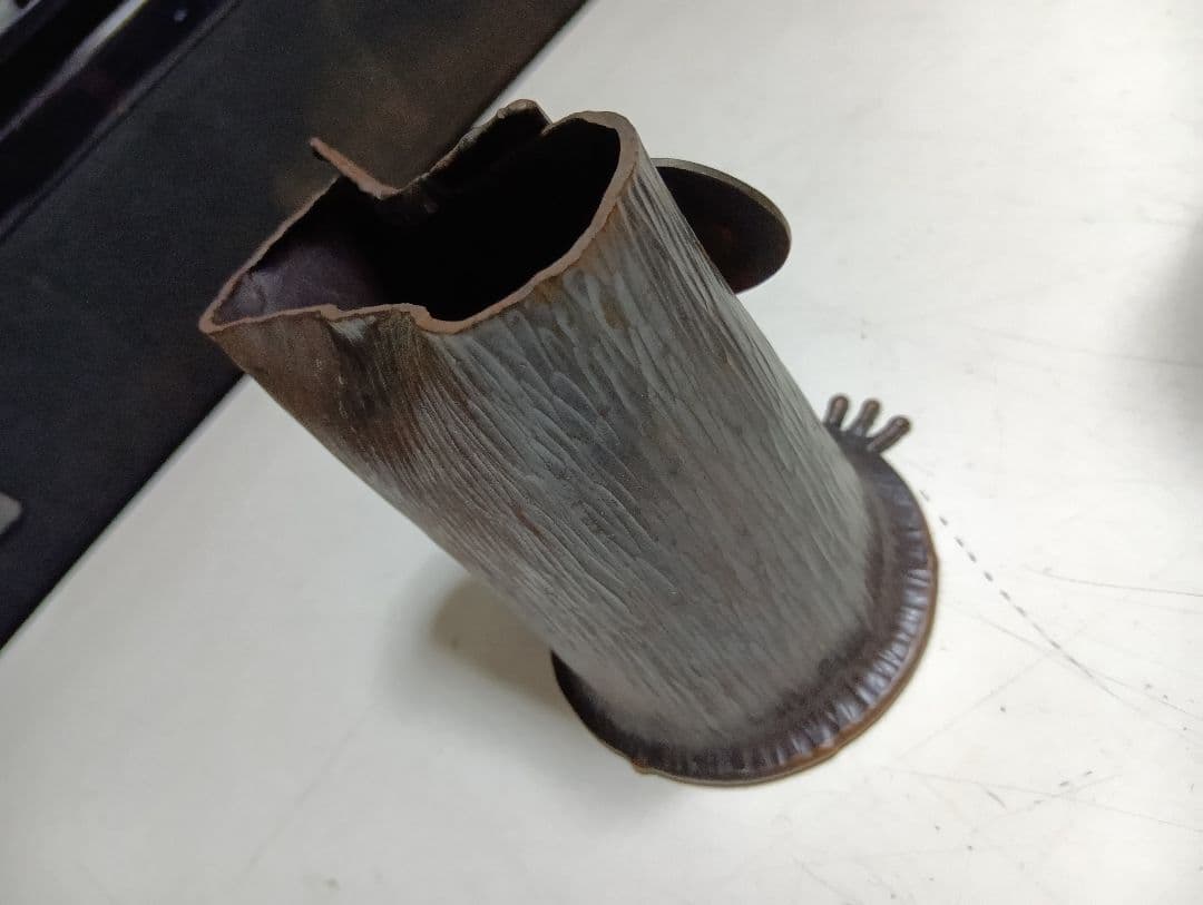 2002年　虎泉刻　純銅　ハンマートーン　金属工芸　オウル　フクロウ　ペン立て