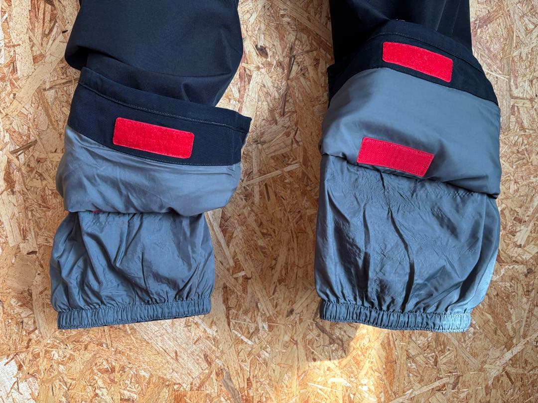 BURTON GORE-TEX スノーボードパンツ ブラック　ジュニア150