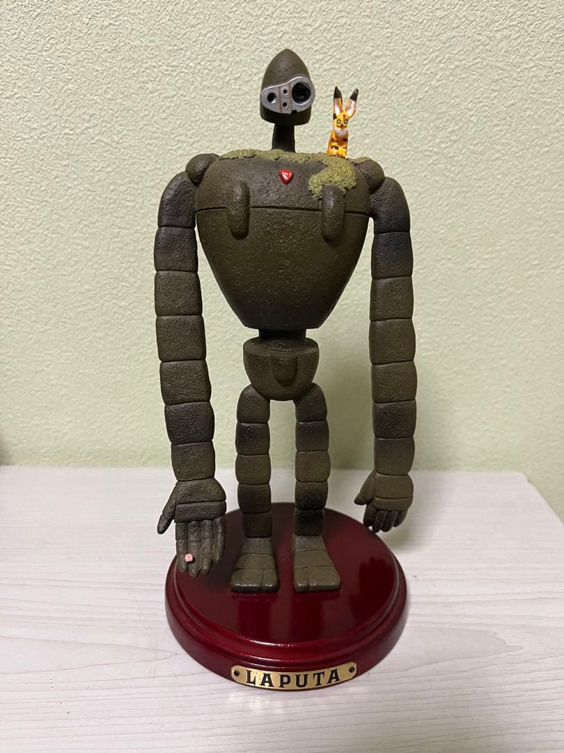 天空の城ラピュタ　ロボット兵　フィギュア　置物
