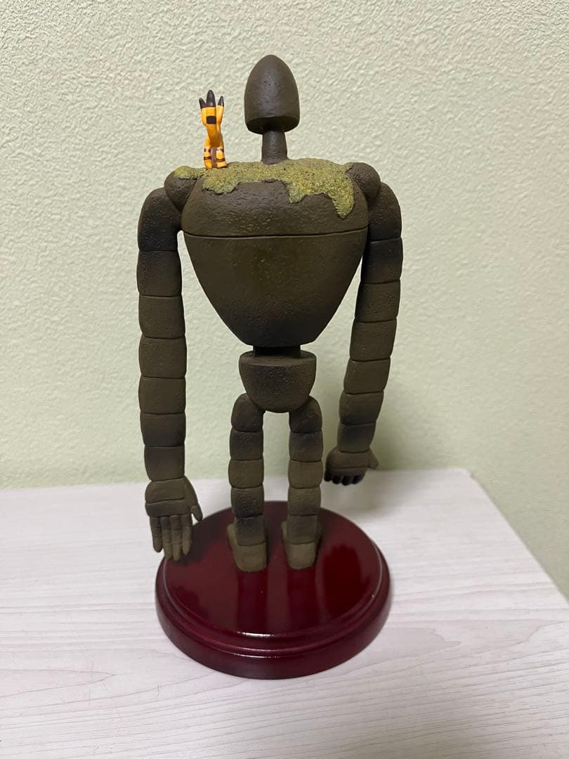 天空の城ラピュタ　ロボット兵　フィギュア　置物