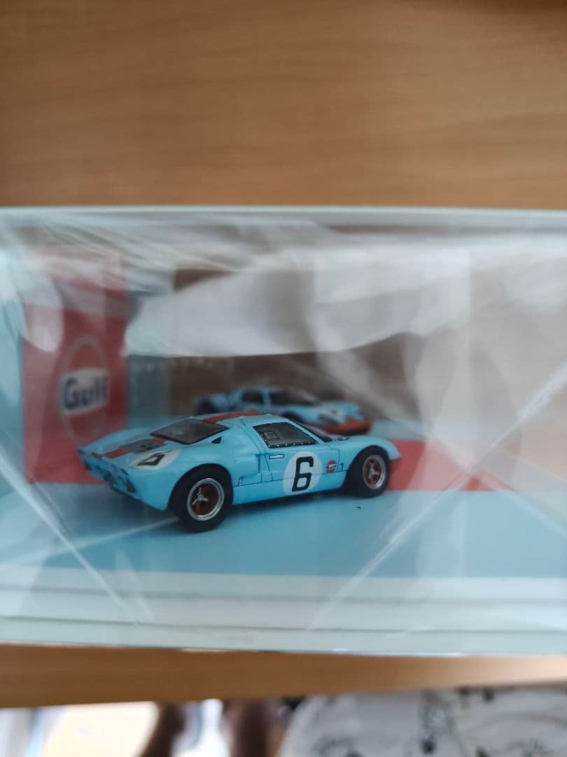 1/64 フォード GT40 ミニカー