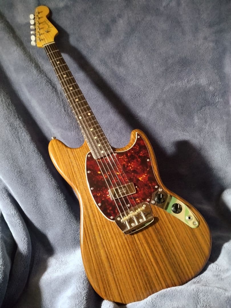 N*A様 フェンダー　ヴィンテージデュオソニックネック　コンポーネントギター