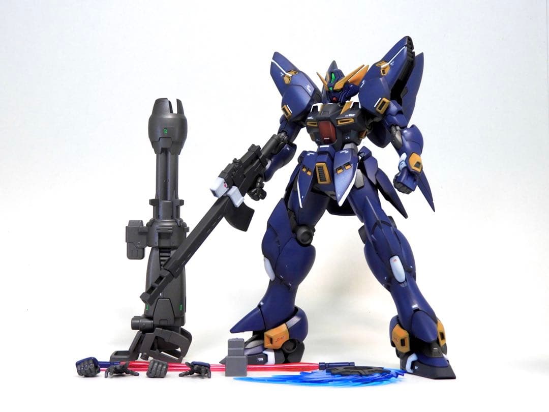 ぺ*ん様 HG ヒュッケバイン 全塗装 / スパロボ プラモデル 完成品