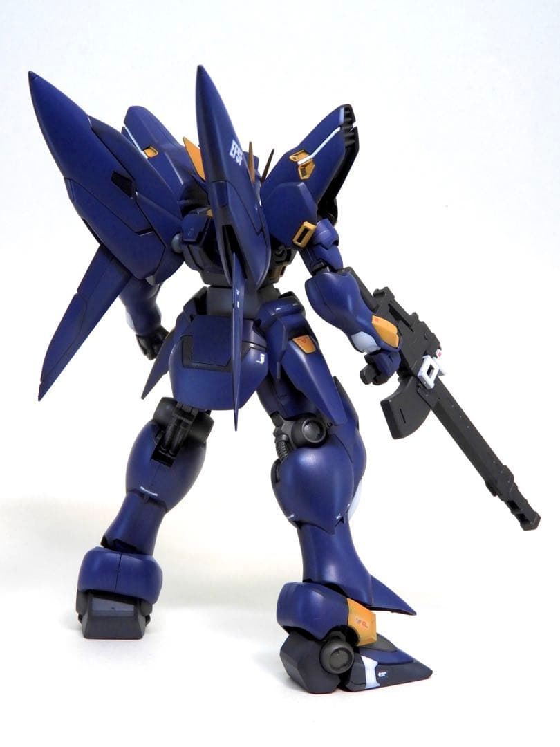 ぺ*ん様 HG ヒュッケバイン 全塗装 / スパロボ プラモデル 完成品