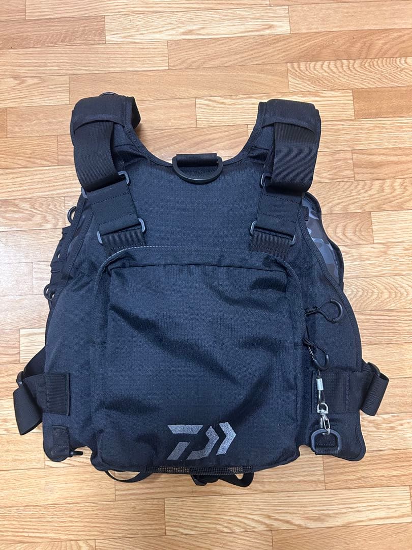 ダイワ フィッシングベスト DF-6206 ジェットブラック