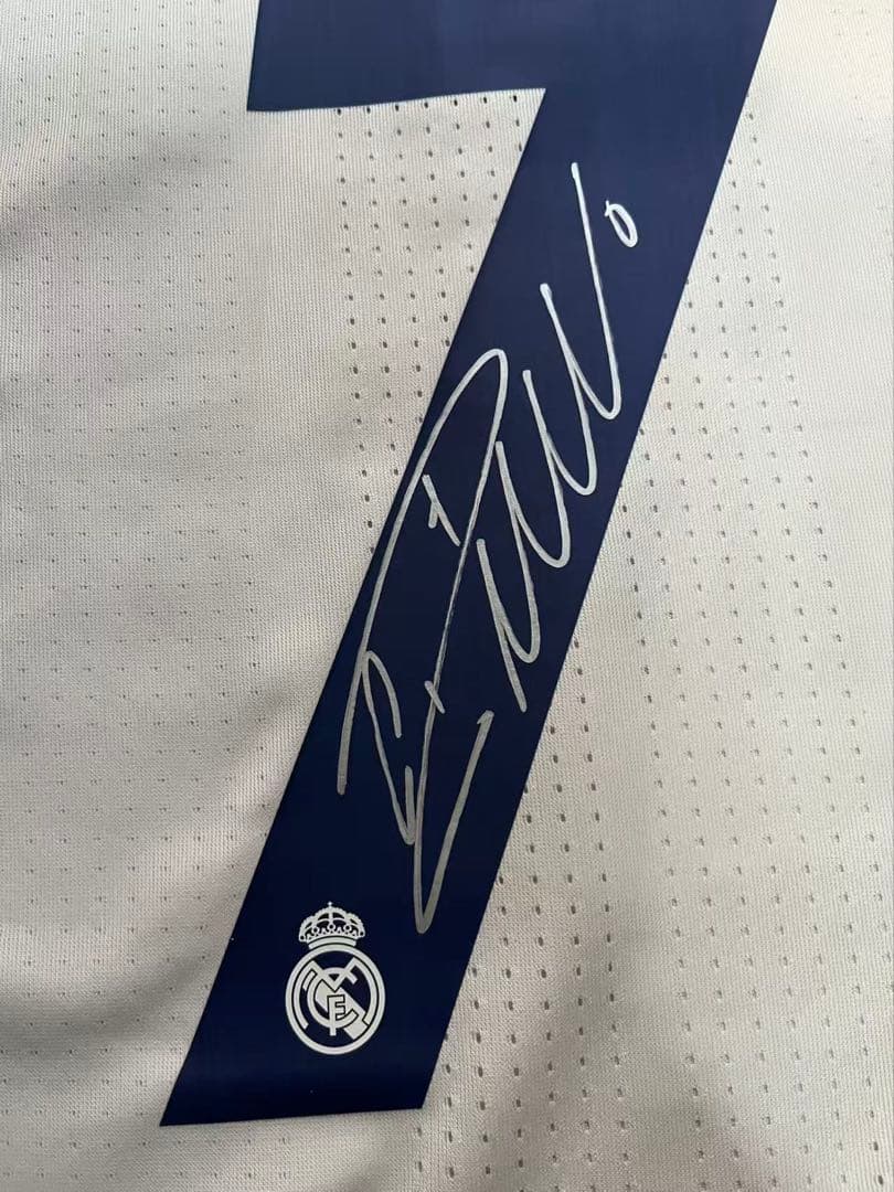 クリスティアーノ・ロナウド　直筆サイン入りユニフォーム　16-17 CL