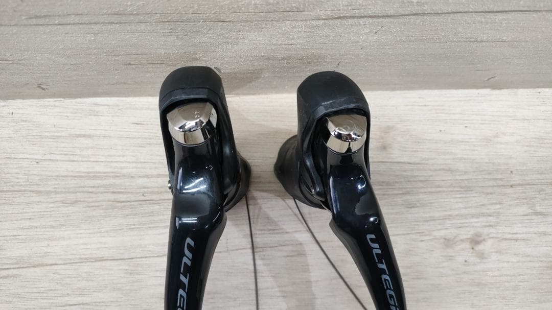 ■シマノ ULTEGRA アルテグラ ST-R8000　左右 11速■