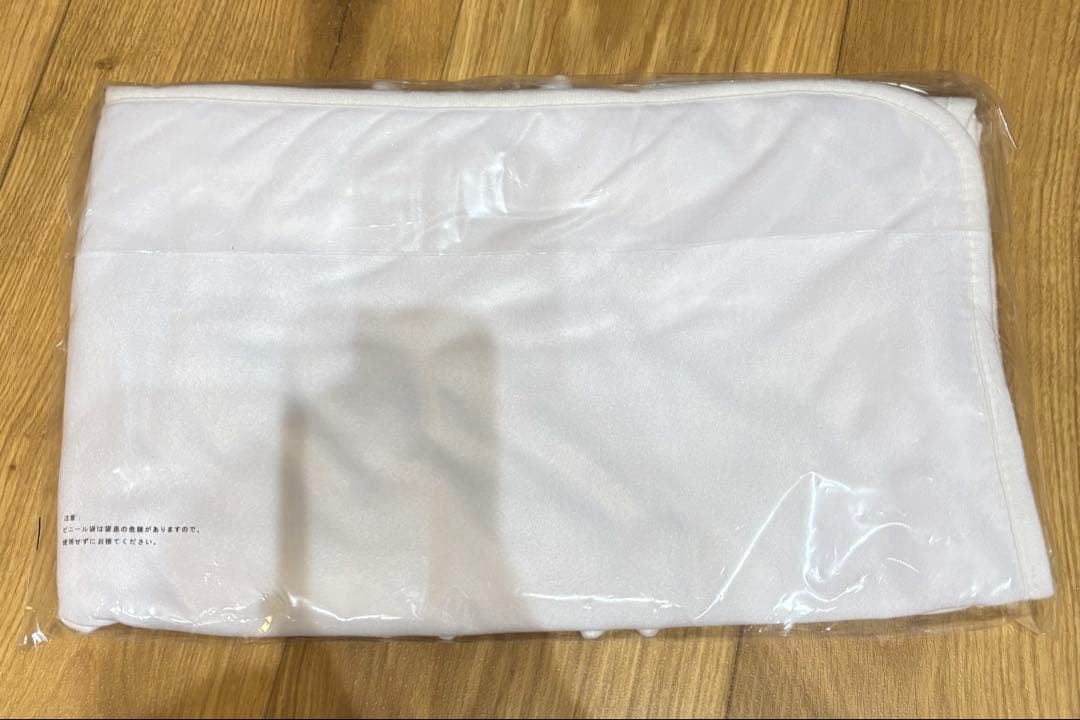 一番くじ　にゃんこ大戦争　C賞ブランケット&D賞ネコカン　セット