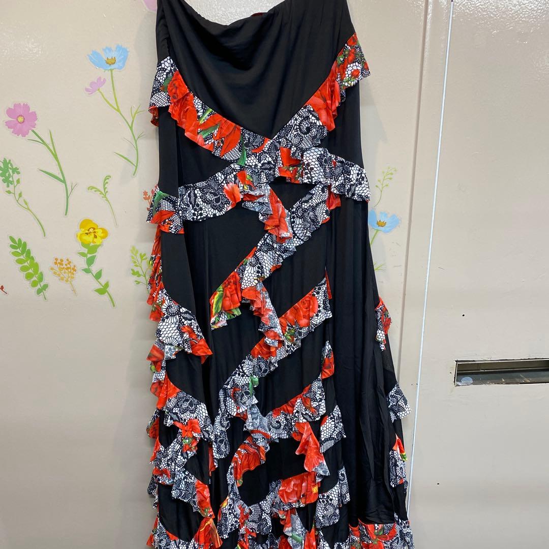 エスパン社交ダンススカート(黒花フリル)