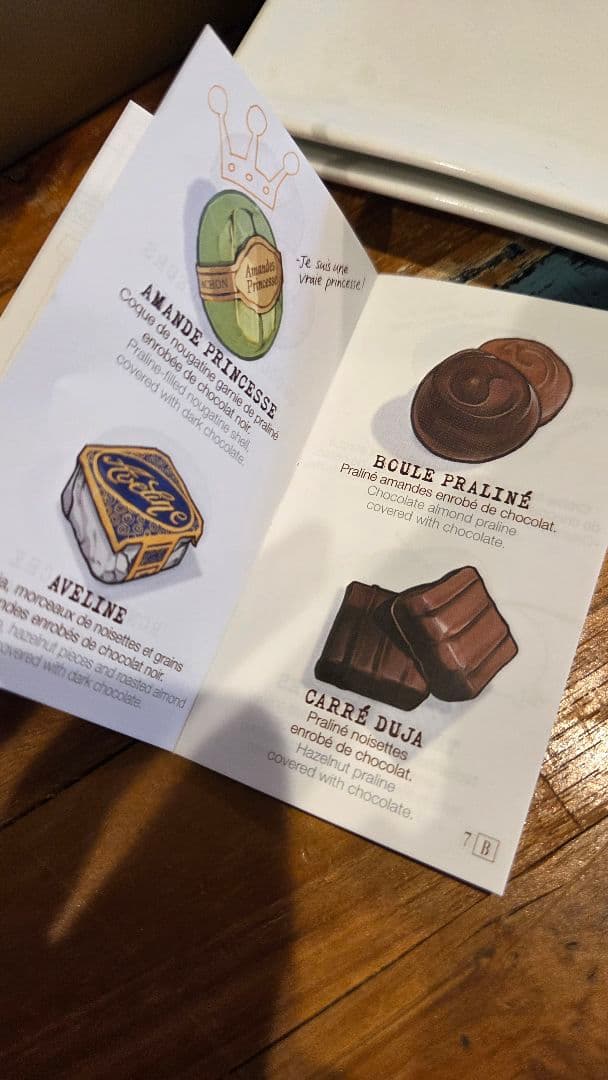 BERNACHON　ブラック＆ミルク・アソート・ボックス　パレドール