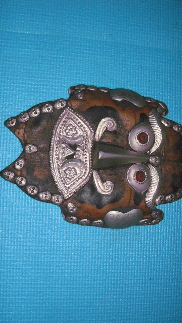 原産国不明亀甲髑髏装飾面