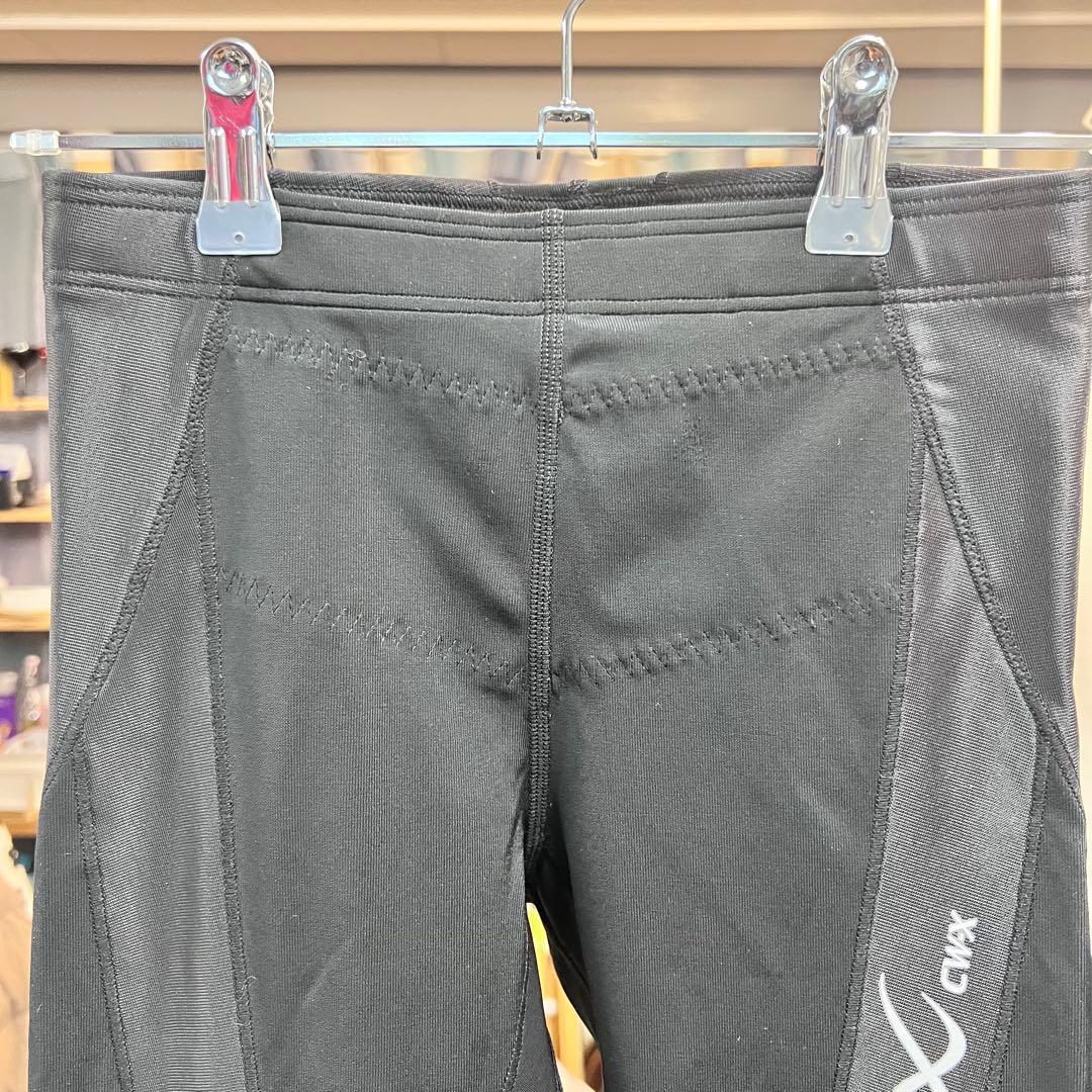 美品　CW-X ジェネレータータイツHZY339 Sサイズ　ウィメンズ